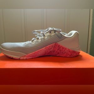 NIKE Metcon 5